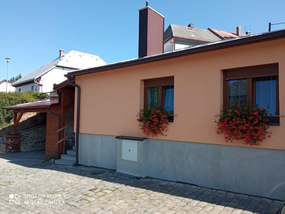 Apartman Pod Kostelem Strazov Kültér fotó