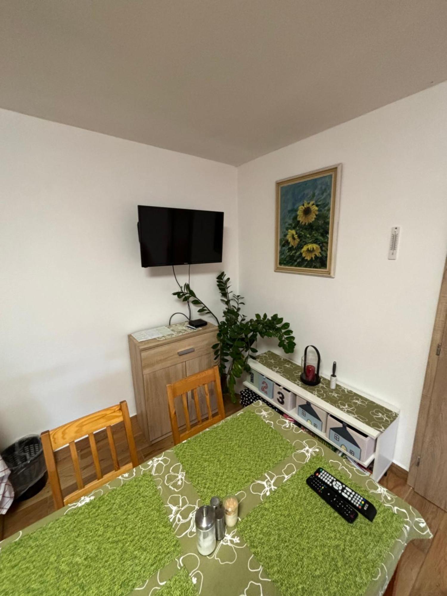 Apartman Pod Kostelem Strazov Kültér fotó
